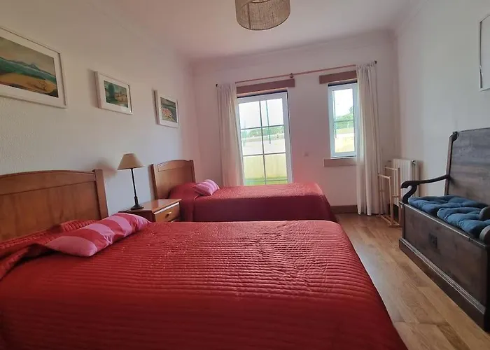 Apartament T2 Com Piscina E Vista Mar